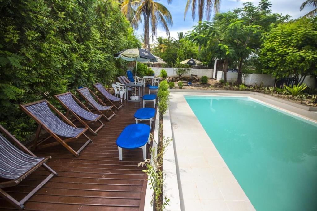 Chez Maggie Hotel & Restaurant โมรอนดาวา ภายนอก รูปภาพ